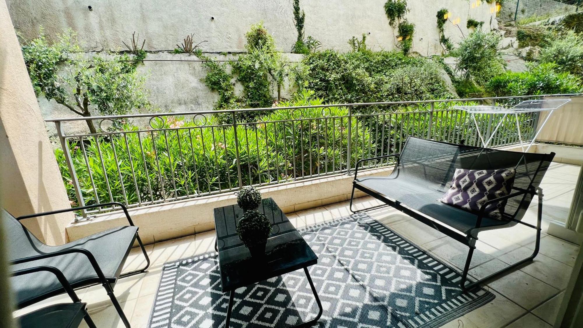 La Villa Ondine - Spacieux Appartement Sur Les Collines Nicoises - Piscine - 2 Parkings - Clim - Wifi 尼斯 外观 照片